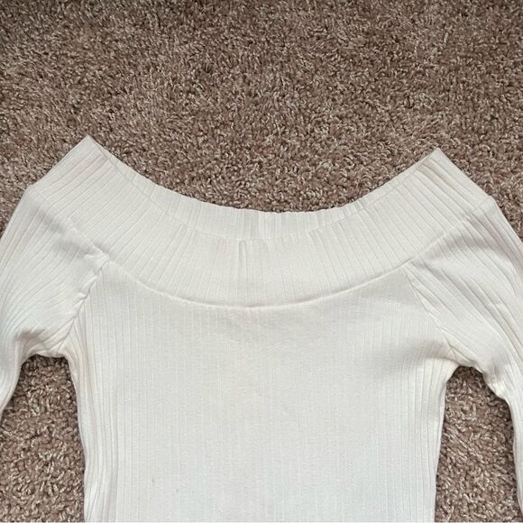 Silence + Noise Off Shoulder Ribbed Mini Bell Sleeve Cropped Fitted Sweater - Picture 5 of 12